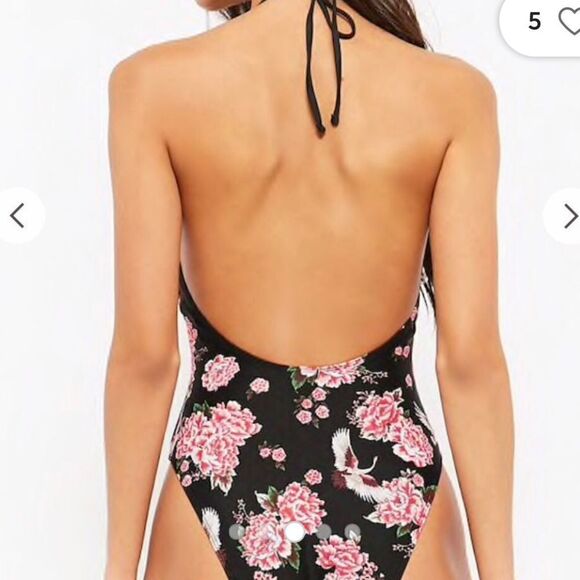 Black halter neck one piece swimsuit with roses and cranes print - Picture 10 of 14